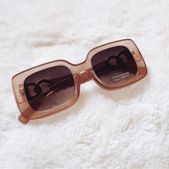Camille Clear Tan Oversized Square Sunglasses - Picture 5 of 10